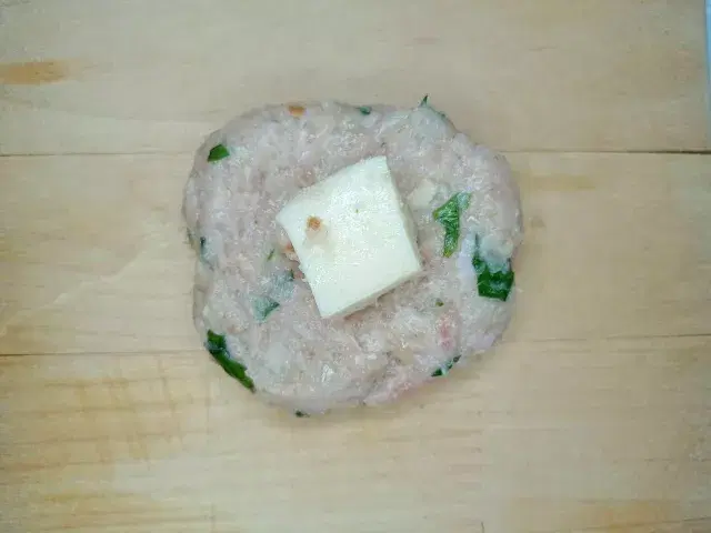 Куриные тефтели с подливой — шаг 3
