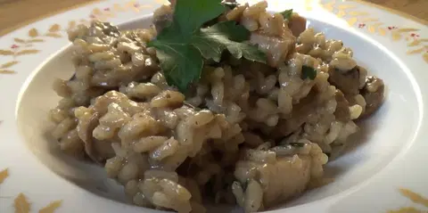 Рис с курицей, грибами и трюфелями