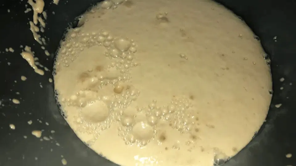 Пицца с морепродуктами и сыром тофу — шаг 1