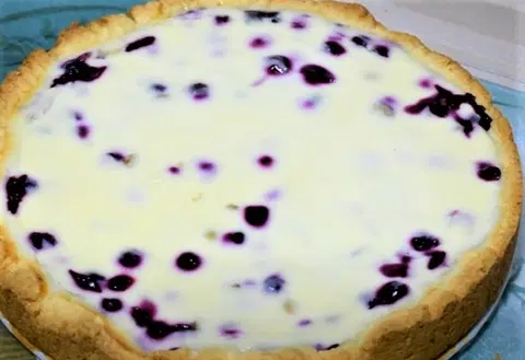 Песочный заливной пирог
