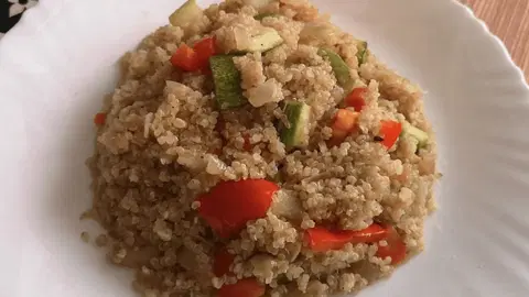 Киноа с овощами