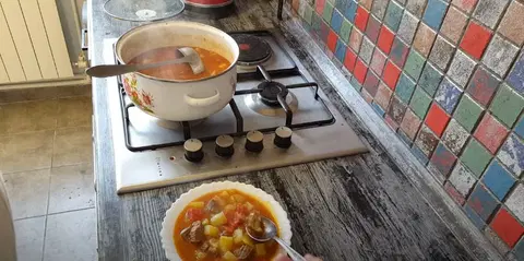 Классический венгерский гуляш