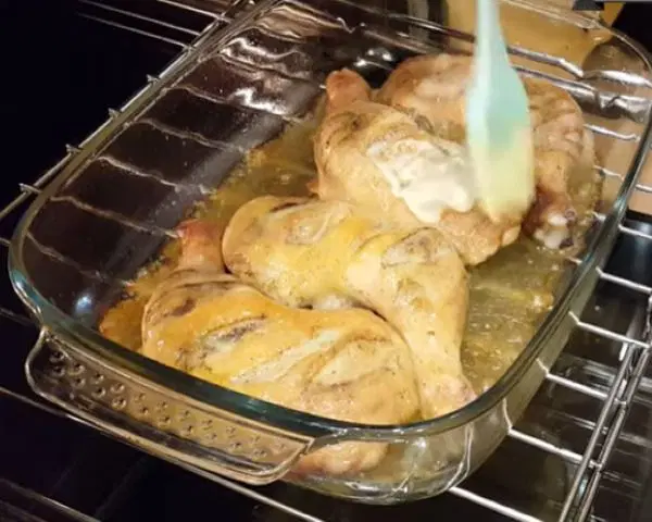 Окорочка в духовке с хрустящей корочкой — шаг 5