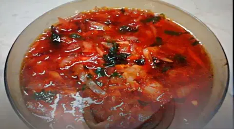 Борщ нежирный на курином бульоне