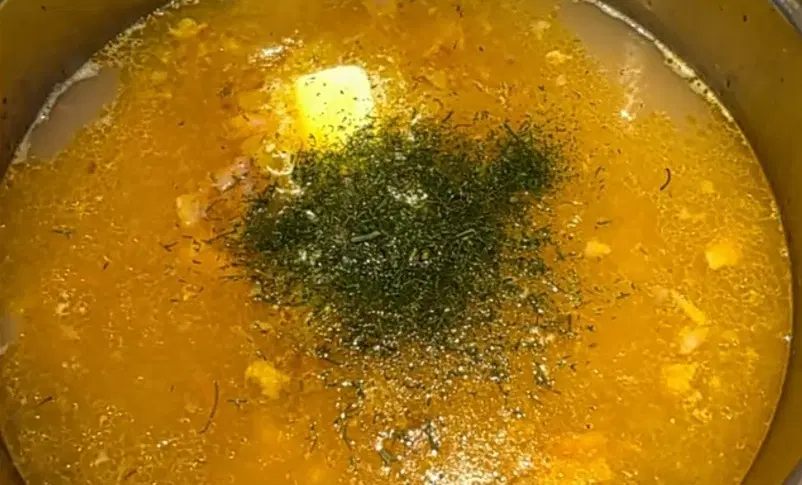 Уха с перловкой — шаг 9