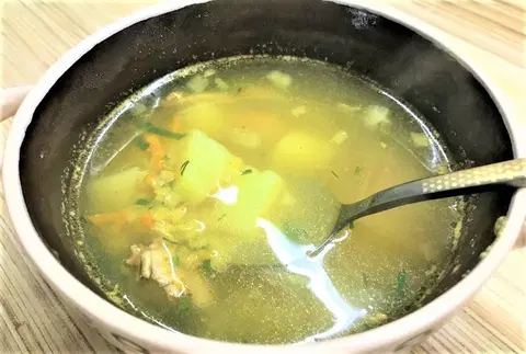 Суп с чечевицей, картофелем с мясом