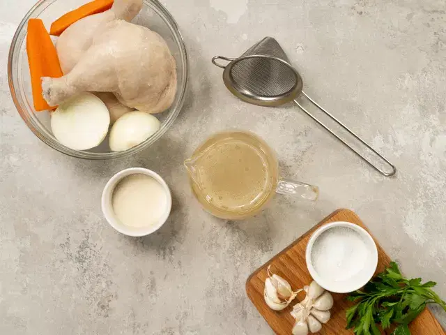 Холодец из куриного окорочка — шаг 3