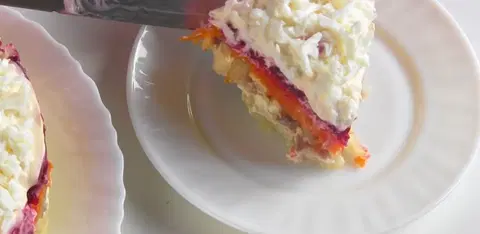 Сельдь под шубой с яйцами