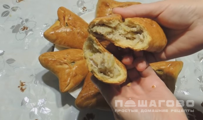 Пирожки курники из дрожжевого теста