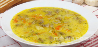 Фото приготовления рецепта: Грибной суп из шампиньонов - шаг 5