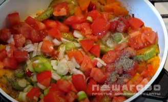 Фото приготовления рецепта: Соте из овощей - шаг 4