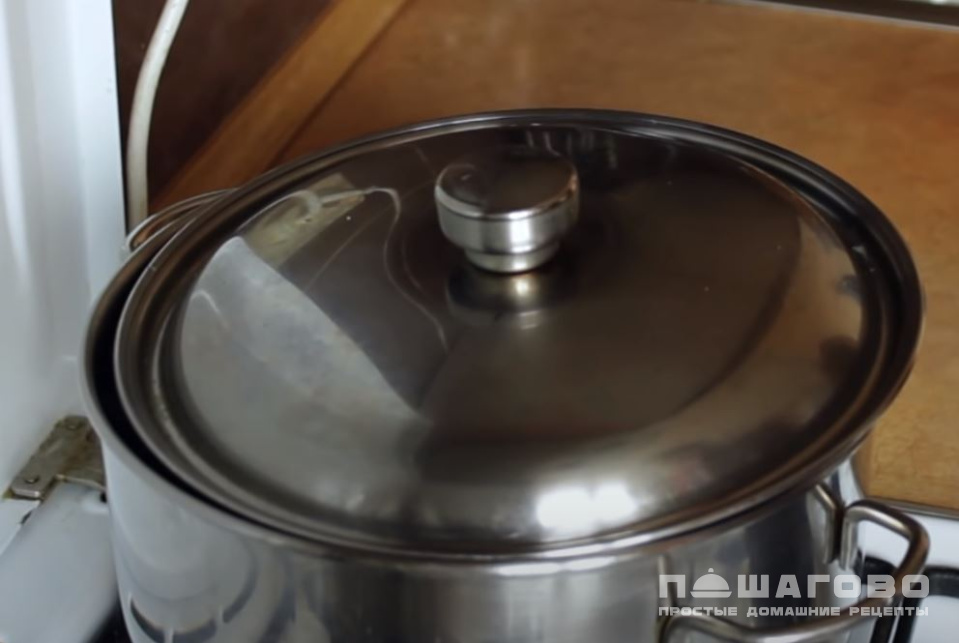 Фото приготовления рецепта: Вкусный диетический борщ без мяса - шаг 4