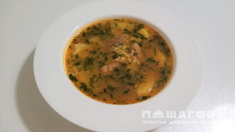 Легкая шурпа из говядины с рисом