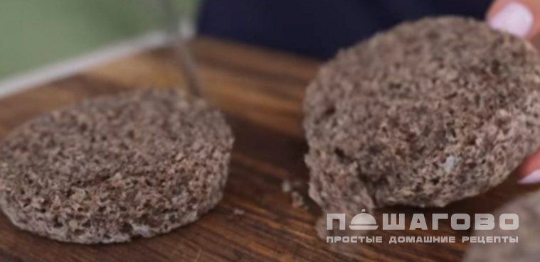 Кетохлеб из льняной муки с семечками