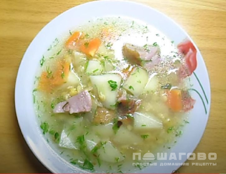 Гороховый суп в духовке в горшочке с мясом