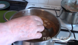 Фото приготовления рецепта: Суп харчо с фрикадельками - шаг 7