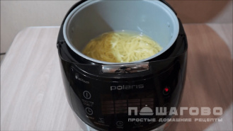 Фото приготовления рецепта: Спагетти в мультиварке - шаг 2