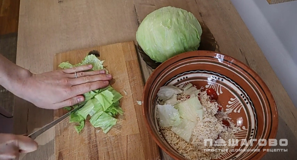 Фото приготовления рецепта: Салат Цезарь без мяса (веганский) - шаг 5