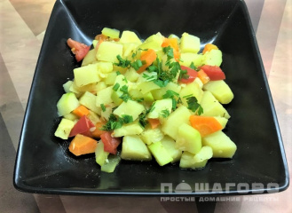 Фото приготовления рецепта: Рагу из овощей - шаг 6