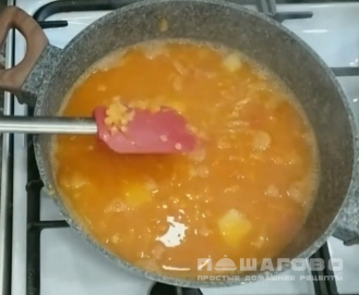 Фото приготовления рецепта: Суп чечевичный - шаг 6