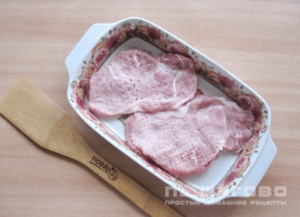 Фото приготовления рецепта: Мясо по-французски со сливками - шаг 1