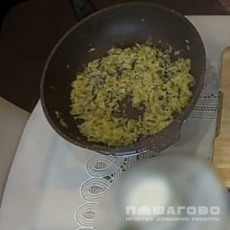 Фото приготовления рецепта: Кыстыбый с картофелем из пельменного теста - шаг 4