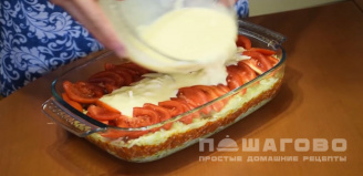 Фото приготовления рецепта: Запеканка из кабачков с фаршем и помидорами - шаг 14