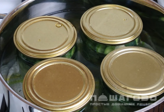 Фото приготовления рецепта: Огурцы в горчице - шаг 4