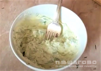Фото приготовления рецепта: Вегетарианская шаурма с соусом - шаг 2