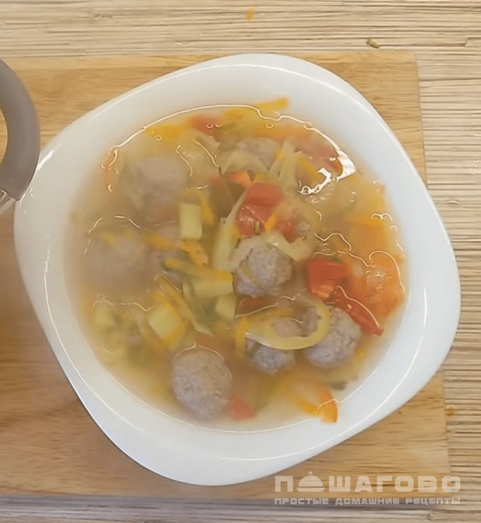 Суп с фрикадельками и овощами