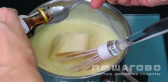 Фото приготовления рецепта: Заварной крем на молоке для торта - шаг 4