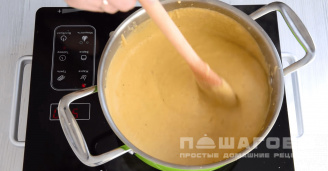 Фото приготовления рецепта: Суп-пюре из цветной капусты - шаг 3