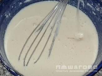 Фото приготовления рецепта: Американские блинчики на кокосовом молоке - шаг 4
