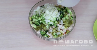 Фото приготовления рецепта: Оливье с курицей - шаг 6