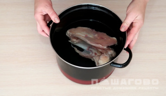 Фото приготовления рецепта: Суп из белой фасоли - шаг 2