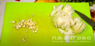 Фото приготовления рецепта: Суп-пюре из брокколи и цветной капусты - шаг 4