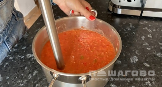 Фото приготовления рецепта: Испанский суп Гаспачо - шаг 7