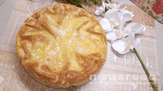Фото приготовления рецепта: Сырный пирог Сабурани в домашних условиях - шаг 4