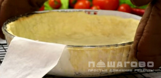 Фото приготовления рецепта: Киш с брокколи и чесноком - шаг 18