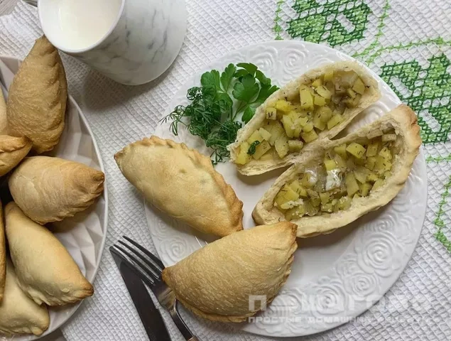 Татарские пирожки «Бэрэнге тэкэсе»