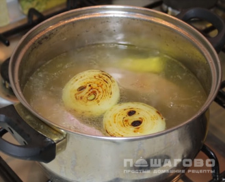 Фото приготовления рецепта: Фо-бо — вьетнамский суп - шаг 3