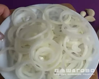 Фото приготовления рецепта: Картофель буланжер в духовке - шаг 1