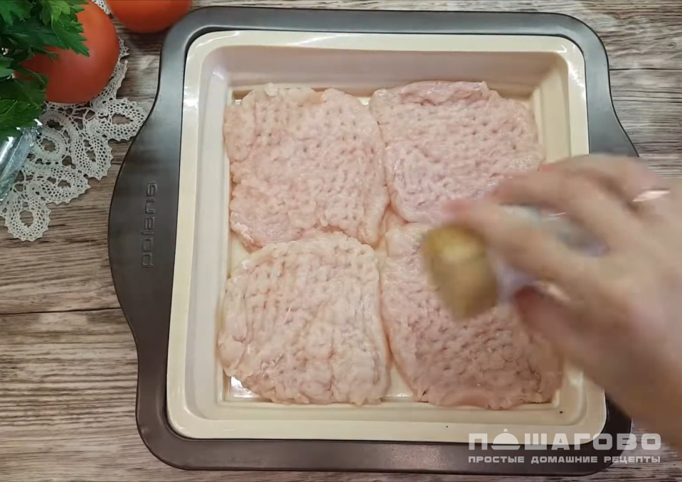 Фото приготовления рецепта: Диетическое мясо по-французски - шаг 4