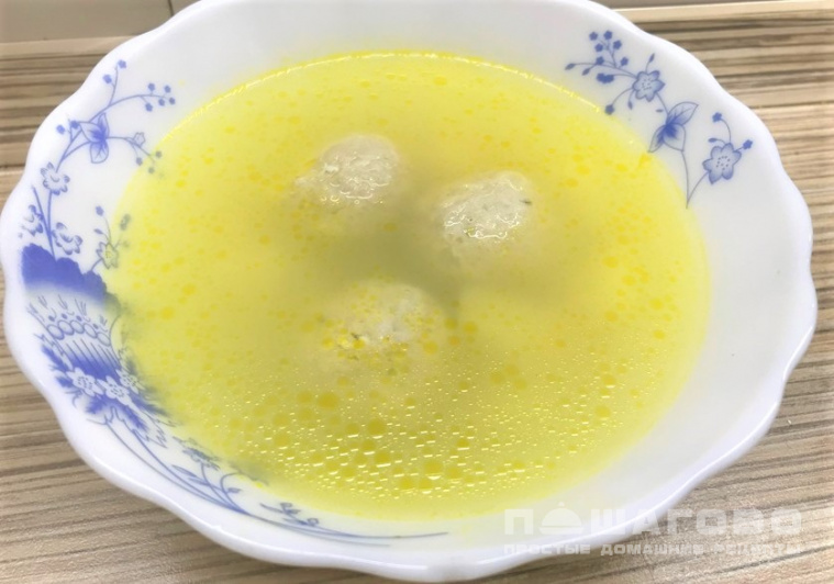 Суп с фрикадельками для ребенка