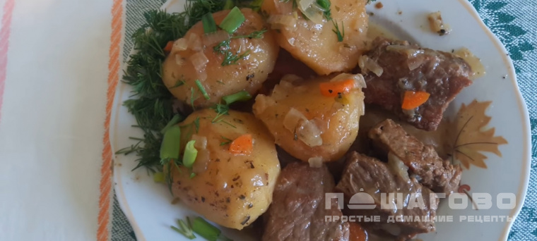 Русское жаркое с говядиной и картошкой