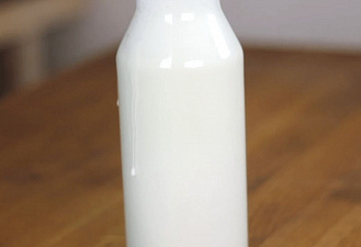 Фото приготовления рецепта: Миндальное молоко - шаг 3