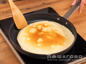 Фото приготовления рецепта: Ленивые хачапури с сыром на сковороде на кефире - шаг 3