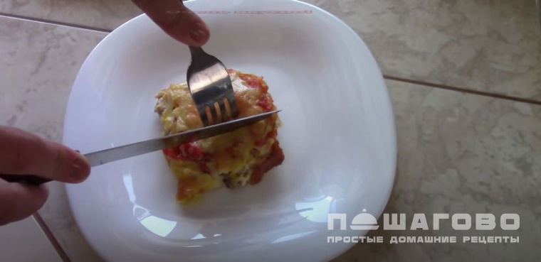 Мясные медальоны в духовке с сыром