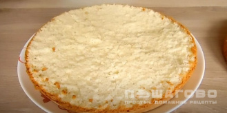 Фото приготовления рецепта: Нежный ванильный бисквит - шаг 9