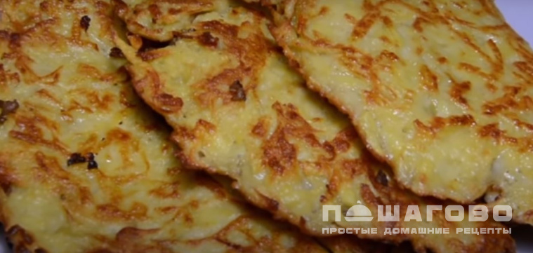 Картофельные драники с фаршем и сыром